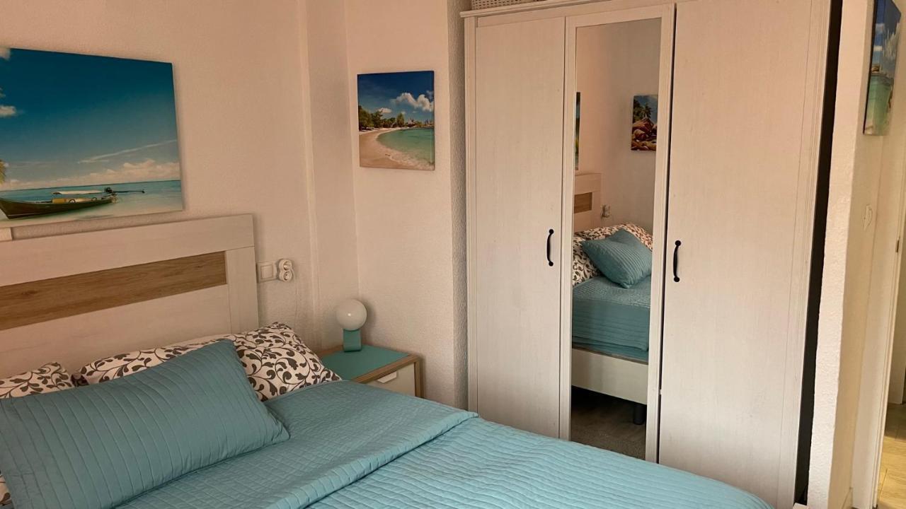 Isla Verde Apartment Torrevieja Ngoại thất bức ảnh