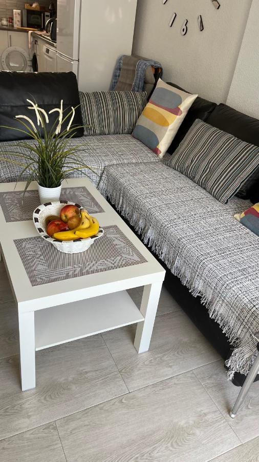Isla Verde Apartment Torrevieja Ngoại thất bức ảnh