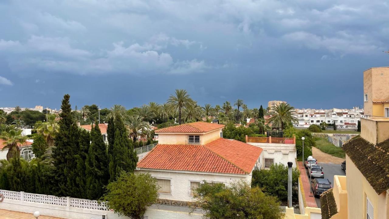 Isla Verde Apartment Torrevieja Ngoại thất bức ảnh
