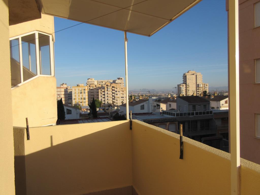 Isla Verde Apartment Torrevieja Ngoại thất bức ảnh