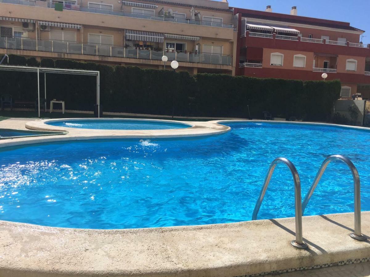 Isla Verde Apartment Torrevieja Ngoại thất bức ảnh