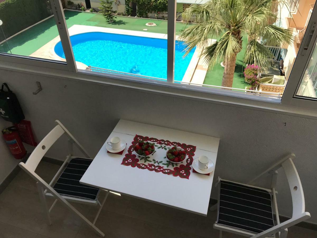 Isla Verde Apartment Torrevieja Ngoại thất bức ảnh