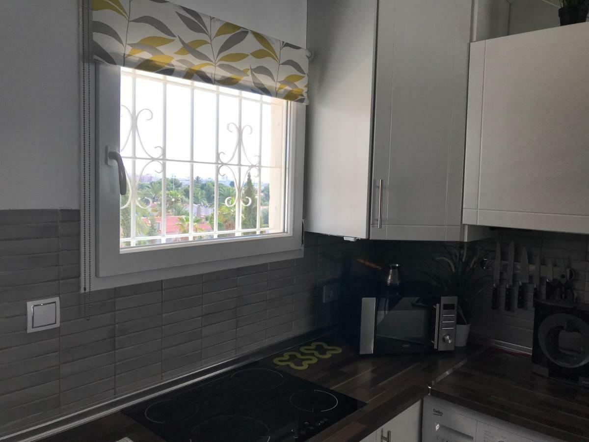 Isla Verde Apartment Torrevieja Ngoại thất bức ảnh